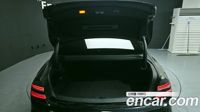 Genesis G80 (RG3) чёрный, 2026 20