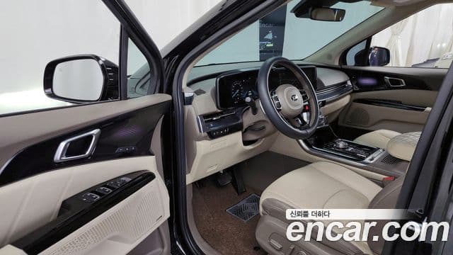 Kia Carnival 4세대 Signature, 2021 10