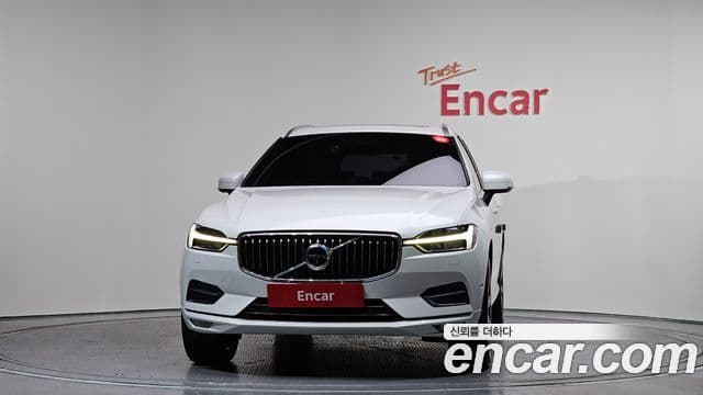 Volvo XC60 2세대 D5 Inscription, 2020 3