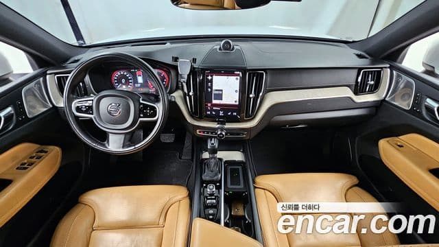 Volvo XC60 2세대 D5 Inscription, 2020 7