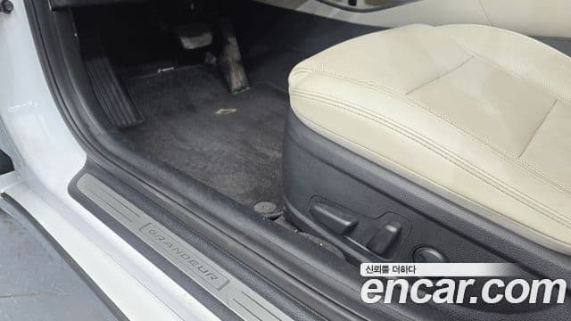 Hyundai The / новый New Grandeur IG гибрид Le Blanc, 2022 18