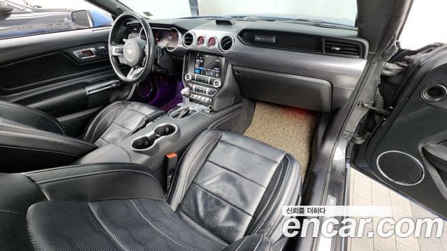 Ford Mustang купе, 2019 7