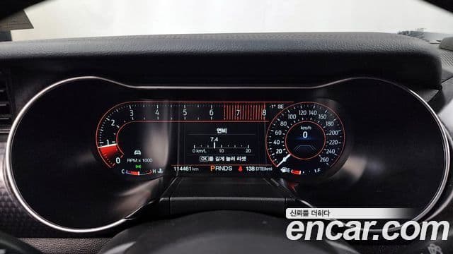 Ford Mustang купе, 2019 8