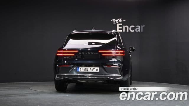 Genesis GV70, 2025 4