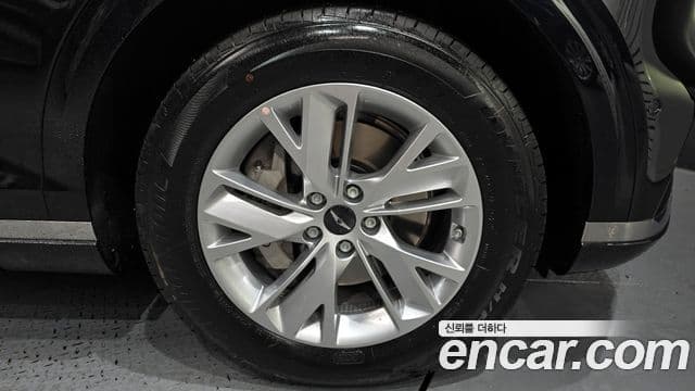 Genesis GV70, 2025 все фото