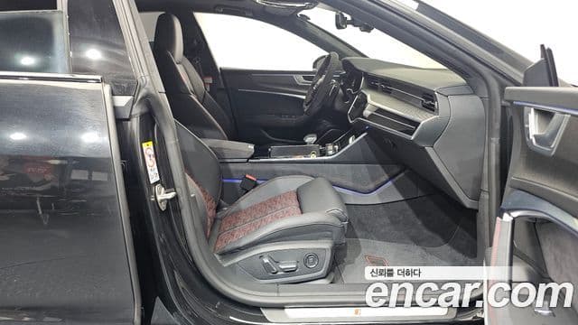 Audi RS7 (4K) 4.0 TFSI Quattro performance, 2025 11