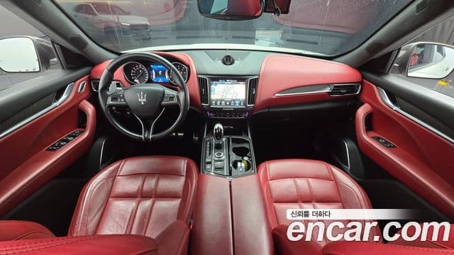 Maserati Levante 3.0 AWD Sport, 2017 7