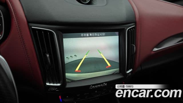 Maserati Levante 3.0 AWD Sport, 2017 16