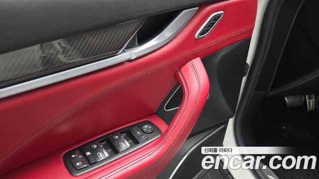 Maserati Levante 3.0 AWD Sport, 2017 17