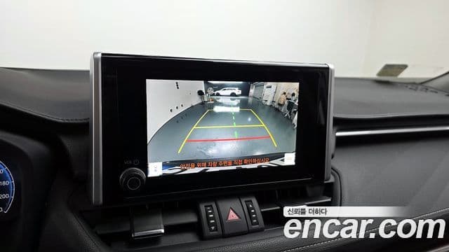 Toyota RAV4 5세대 2.5 4WD гибрид LTD, 2024 15