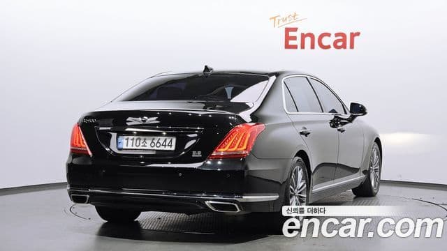 Genesis EQ900 Luxury, 2018 2