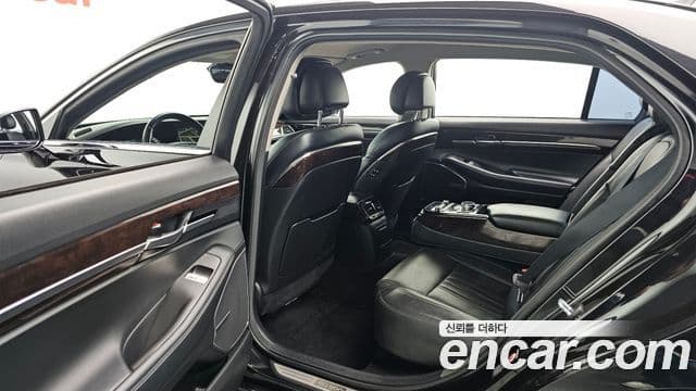 Genesis EQ900 Luxury, 2018 12
