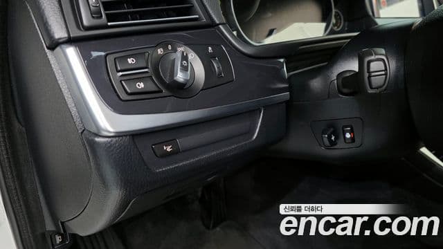 BMW 5시리즈 (F10) 520d xDrive M Aero Dynamic, 2016 12