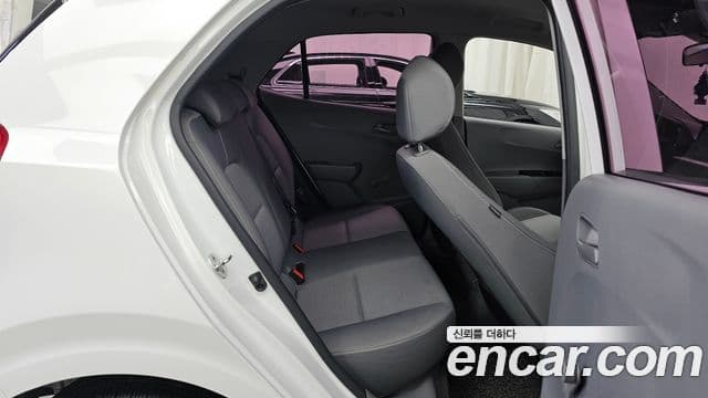 Kia All New Morning (JA) Deluxe, 2017 12