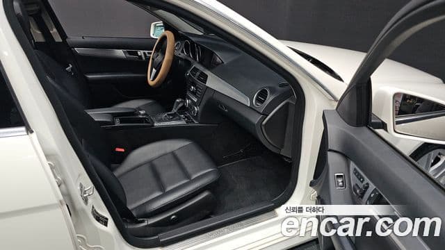 Mercedes-Benz C-класс W204 Avantgarde, 2012 10