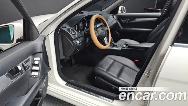 Mercedes-Benz C-класс W204 Avantgarde, 2012 11