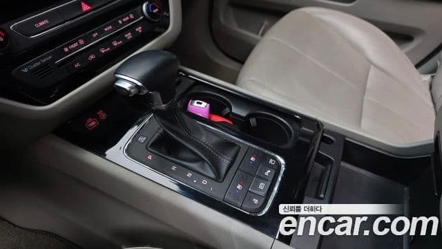 Kia All New Carnival Noblesse, 2018 9