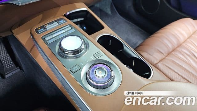 Genesis GV70, 2023 9