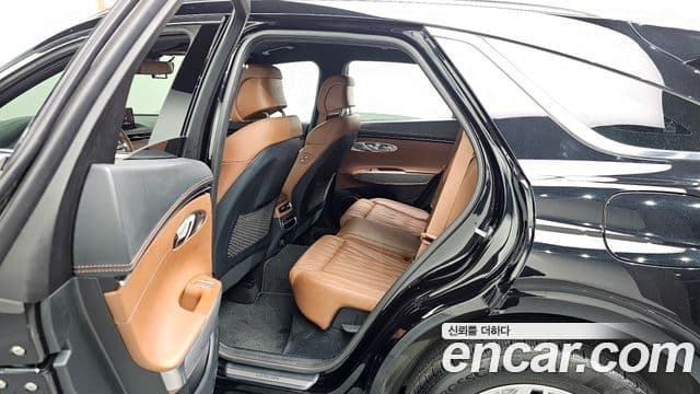 Genesis GV70, 2023 12