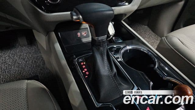 Kia The / новый New Carnival Prestige, 2020 9