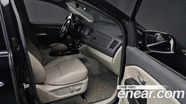 Kia The / новый New Carnival Prestige, 2020 10