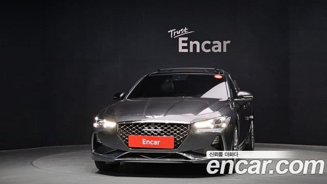 Genesis G70 Supreme, 2018 3