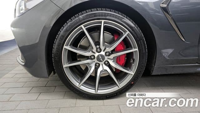 Genesis G70 Supreme, 2018 все фото