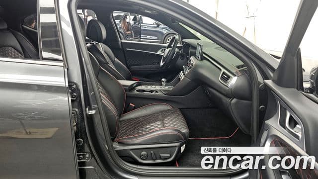 Genesis G70 Supreme, 2018 11