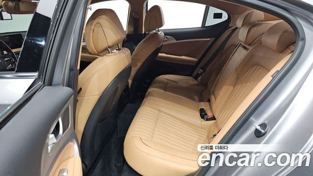 Genesis The / новый New G70, 2021 12