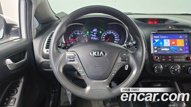 Kia K3 Deluxe, 2015 13