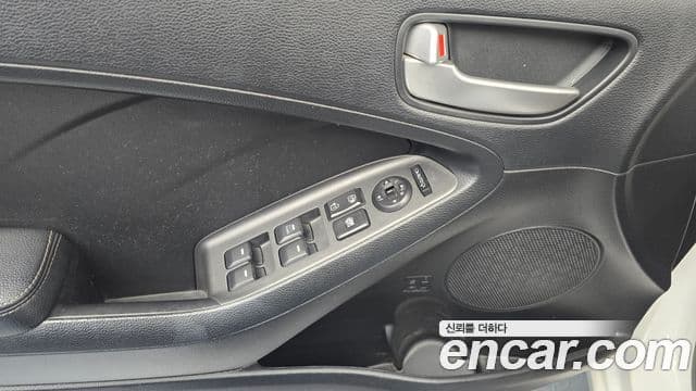 Kia K3 Deluxe, 2015 17