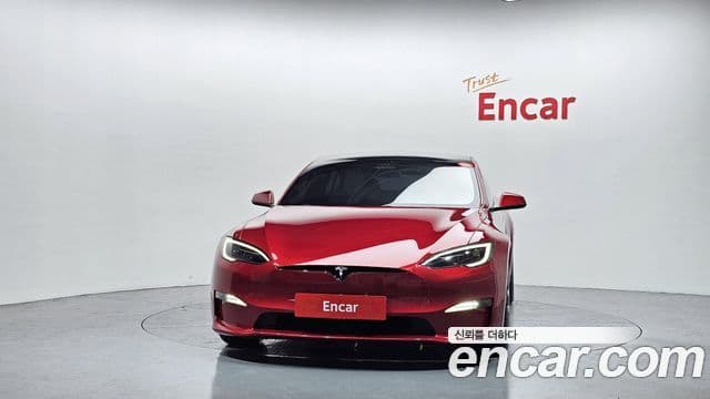 Tesla модель S Plaid, 2023 3