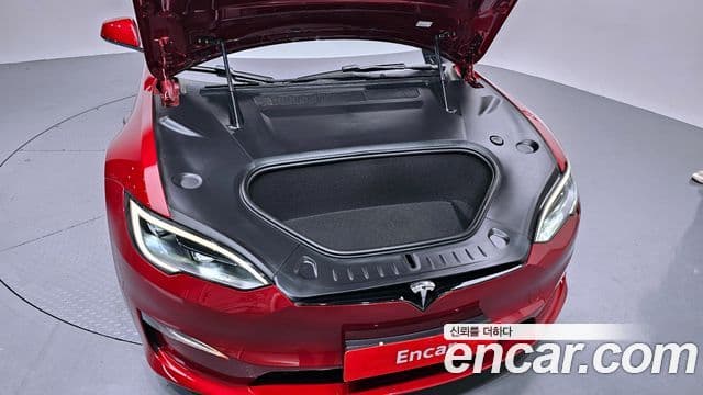 Tesla модель S Plaid, 2023 6