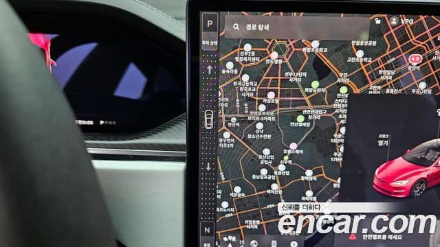 Tesla модель S Plaid, 2023 9