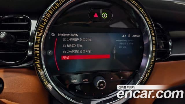 Mini Cooper S 3세대, 2024 17