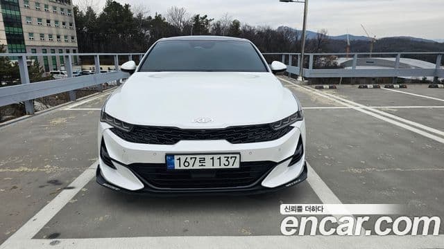Kia K5 3세대 Signature, 2021 2