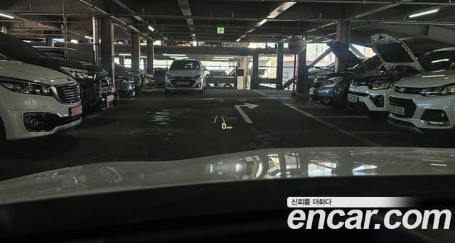 Kia K5 3세대 Signature, 2021 11