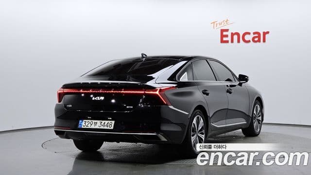 Kia K8 гибрид Signature, 2022 2