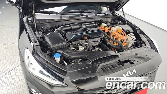 Kia K8 гибрид Signature, 2022 6