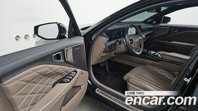 Kia K8 гибрид Signature, 2022 10