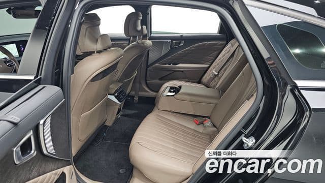 Kia K8 гибрид Signature, 2022 12