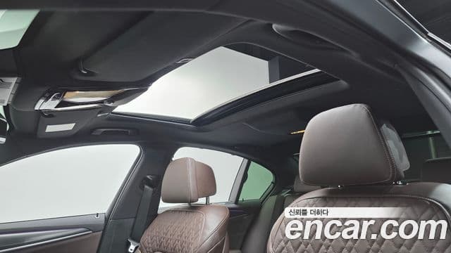 BMW 5시리즈 (G30) 523d M Sport, 2023 19