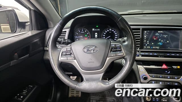 Hyundai Avante AD Premium, 2017 13