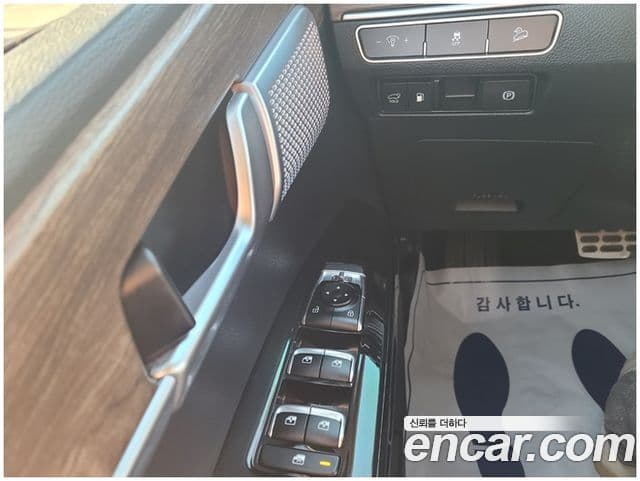 Kia Mohave The / новый Master Platinum, 2022 16