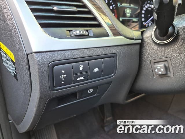 Genesis G80 Premium Luxury, 2017 15