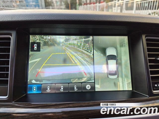 Genesis G80 Premium Luxury, 2017 17