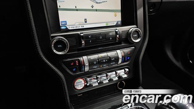 Ford Mustang купе, 2015 18