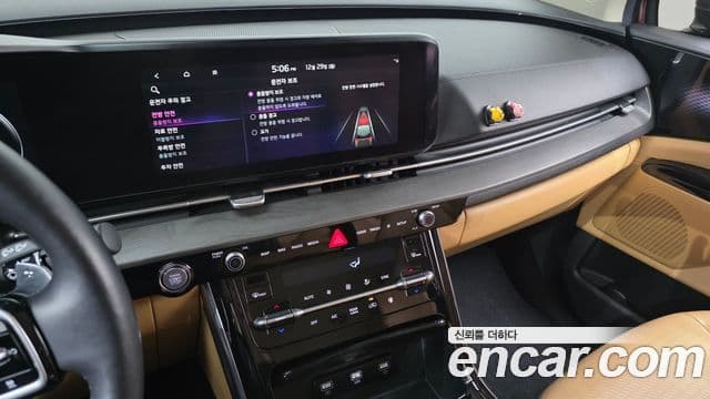 Kia Carnival 4세대 Signature, 2021 14
