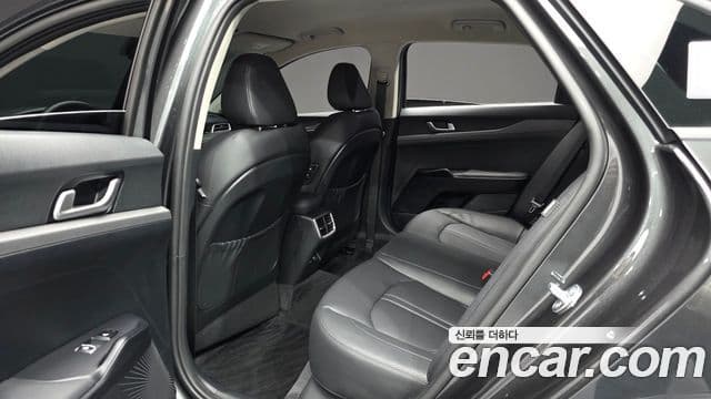 Kia K5 3세대 Prestige, 2023 12