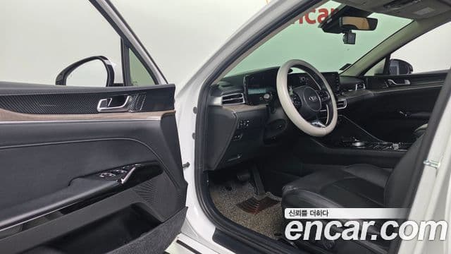 Kia K5 гибрид 3세대 Noblesse, 2021 13